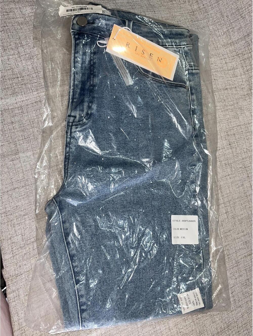Risen 1X High Rise Slim Straight Leg Embellished NWT RDP5460X